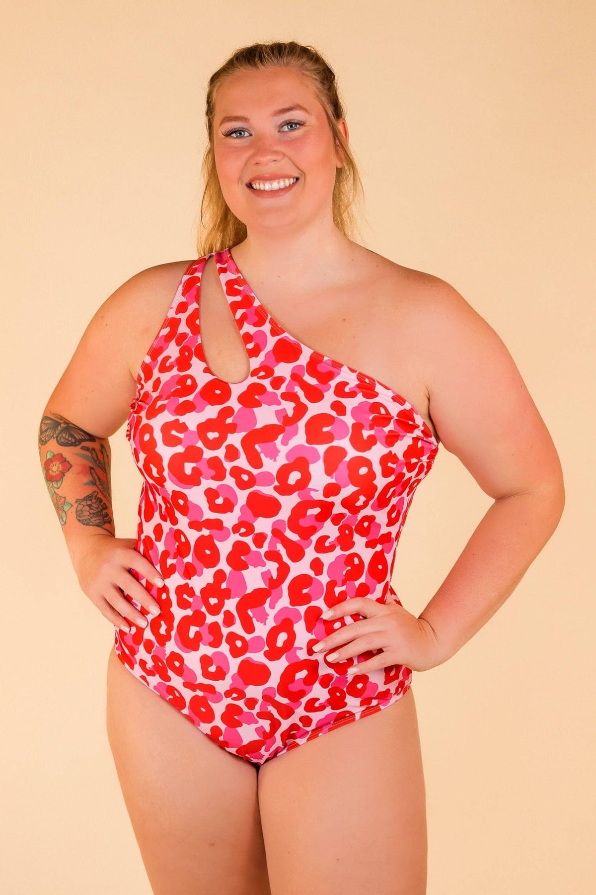 The Victoria Pink and Red Leopard One Piece: Multi / Small